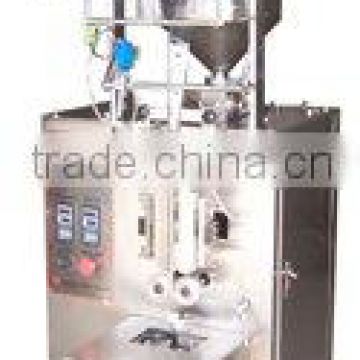 Liquid packing machine