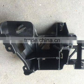 AUTO PARTS MAZDA 3 FRONT BUMPER B & Auto ACCESSORIES & Car Body Parts Mazda 3 Front Bumper Retainer 2004 -2007 photo-2