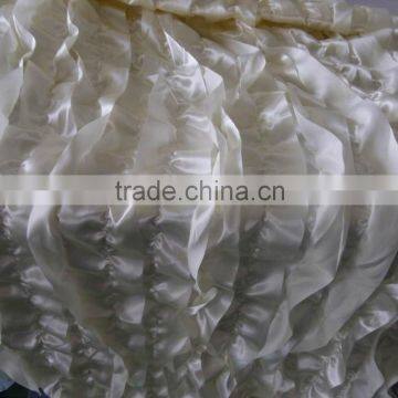 IVORY RUFFLED TABLE CLOTH WHOLESALE/CHAMPAGNE RUFFLED TABLE LINENS WHOLESALE photo-3