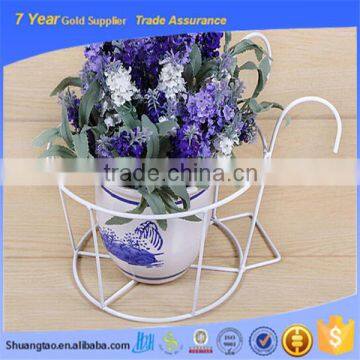 Flower vase stand, wicker flower stand