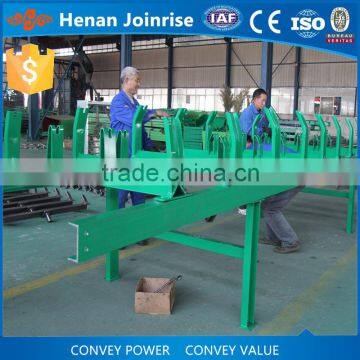 Belt conveyor idler frame, conveyor belt bracket