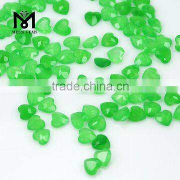 High Quality Heart Machine Cut Natural Emerald Green Jade Gemstone