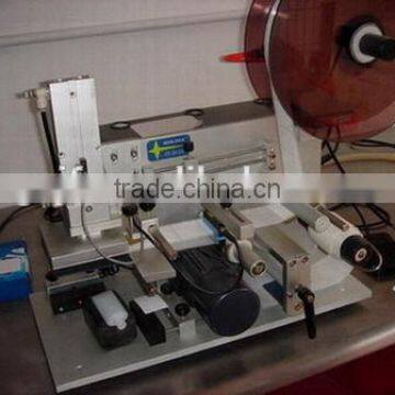 Semi Automatic Bottle Labeling Machine Plane Labeling photo-2
