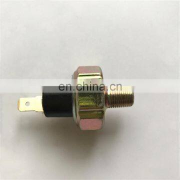 Engine spare parts oil pressure switch for V2403 19498-8304-0 T1850-3901-0