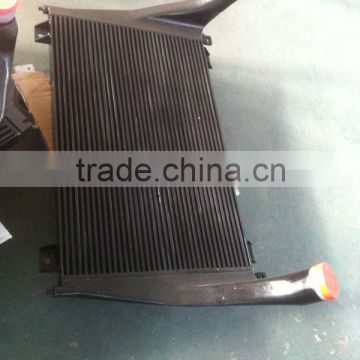 High performance bar plate intercooler for Kenworth T800