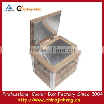 Wooden temperature control cooler boxes