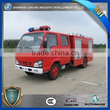 2000L NPR water tank fire truck double crew 5 fire fighting man including 1 driver