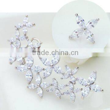 Fine Jewelry White Gold Plated Romantic Elegant Geometric Asymmetry CZ Crystal Flower Stud Earrings photo-3