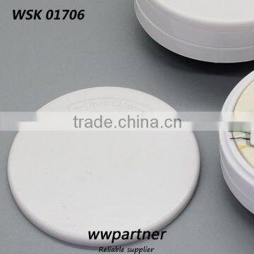 Airline Travel Kit With Comb Mirror and Sewing Kit photo-4