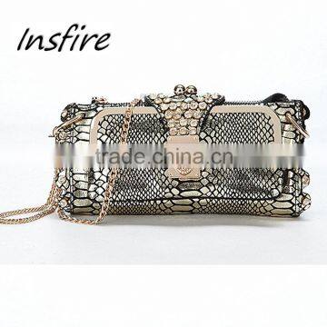 2016 elegant metal clutch party bag retro crystal box clutch evening bag                        
                                                Quality Choice