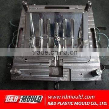 plastic injection snow shovel mould