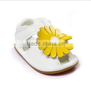 2016 New Yellow Flowers In Summer Fashion Baby Sandals