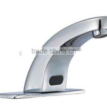 automatic sensitive hot and cold faucet