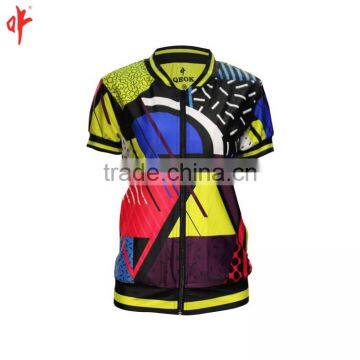 Ladies Colorful Sublimation Sports Suit , Sublimation Running Suit , Outdoor Shirt photo-2