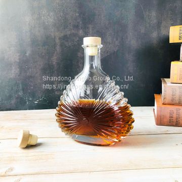 China Manufacturer 700ml France Cognac XO Brandy Glass Bottle