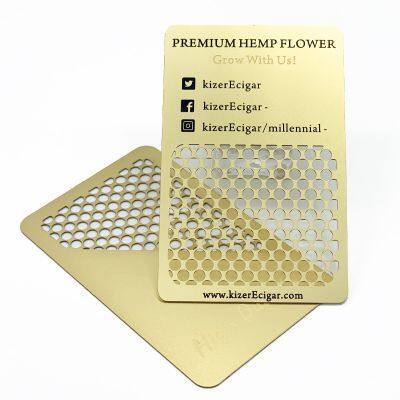 Wholesale cheap custom logo free design credit cards size stainless steel metal herb tobacco grinder cards crusher cards