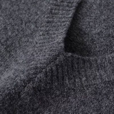 2025 New Fashionable and Elegant Women's Soft Knit Button-Up Top photo-2