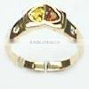 Ring With Citrine , Garnet & Diamond