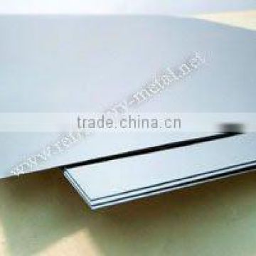 Tungsten sheet