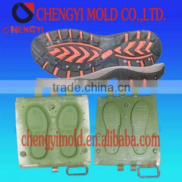 2014 newest popular hot and cold machine eva sandal mould