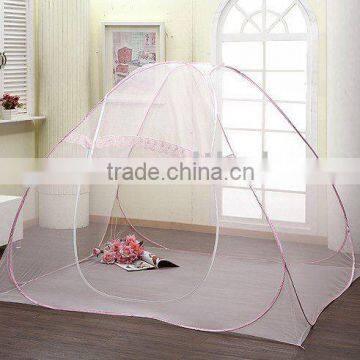 Polyester self-prop mosquito net