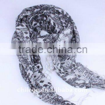 High Quality Printed Wool/silk Blend Scarf and Pashmina Scarf Display Tudung Scarf Accessory Hooded Scarf With Pendant Bandelet