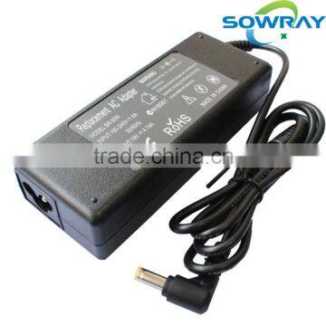 Replacement Laptop Power Adaptor 19V 4.74A 90W AC Adapter Charger for Acer 1300 1350 AC 100-240V supply