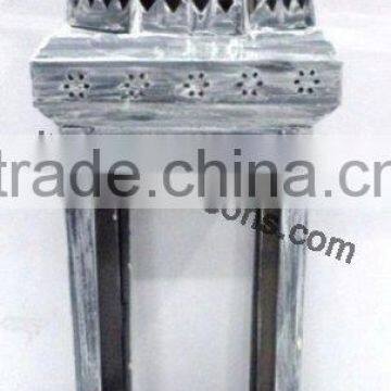 Metal Garden Lantern With Glass and Rope Handle photo-6