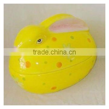 wholesale rabbit shape ceramic storage jar with lid