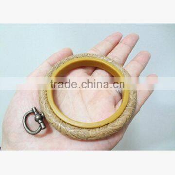 Hand Made DIY Knitting Tool Cross Stitch Hoop Retro ABS Embroidery Hoops Frames photo-2