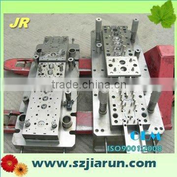 simple extrution mould progressive die