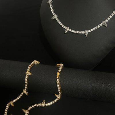 Fashionable Punk Hip Hop Spiked Necklace Shiny Rhinestone Inlaid Crystal Tennis Chain Suitable For Men Daily & Night
