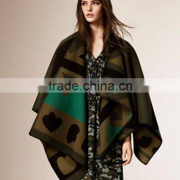 High Quality Korean Fashion Geometry Green Woman Wool Poncho Shawl