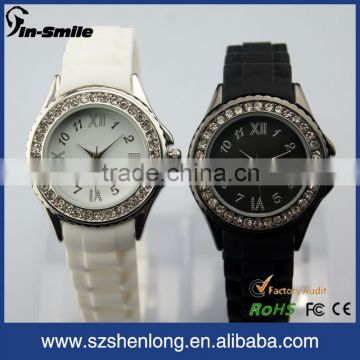 Fashion jewelry quartz watch with silicone strap