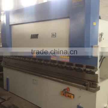 High Strength and Good Rigidity WC67Y-300T�0 Hydraulic Press Brake Machine photo-2