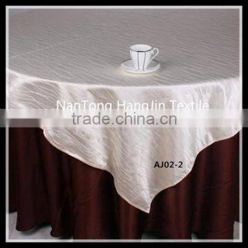 Good quality ripple design square tablecloth and napkins for hotel wedding banquet use
