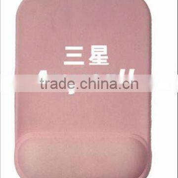 Multifunctional mouse pad customized with wrist rest