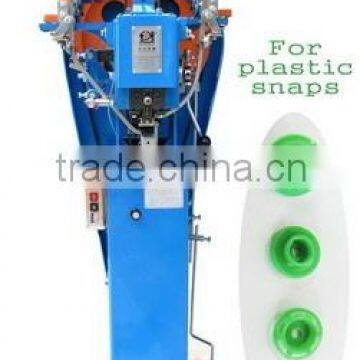 plastic snap machine