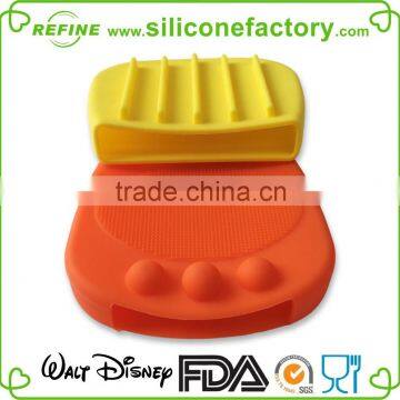 Hot Selling! Comfortable Health-care Cute Silicone Body Massage Gloves photo-4