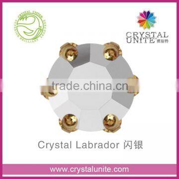 U1038CS crystal Labrador Lead Free Chaton in Crown Setting