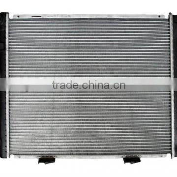 Benz auto radiator 190D/ W210'82-93/MT