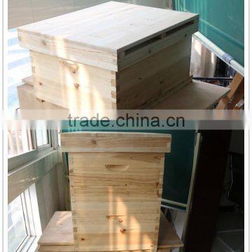 10 frames, nest door stop, deputy cover, box cover and partition standard langstroth bee hive