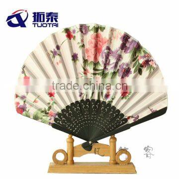 simple design bamboo fan