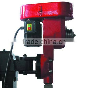 Vertical and Horizontal Spindle Universal Turret Type Miller With Slotting photo-3