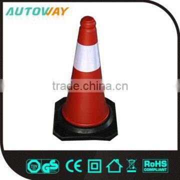 Retractable safety reflective traffic cone