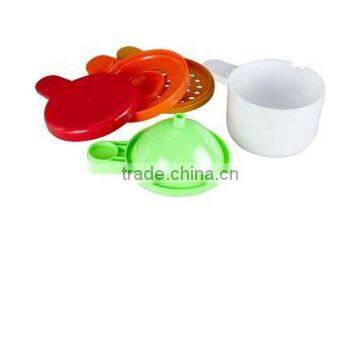 plastic juicer