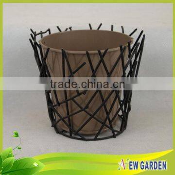 European Modern Rural Style Handmade Decorative Standing Metal Wire Vases photo-5