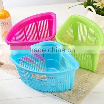 Plastic drain basket