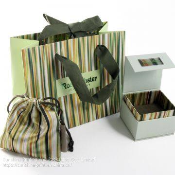 We supply Shopping Bag, Food Bag, Vacuum Bag, Spout Bag, Coffee Bag