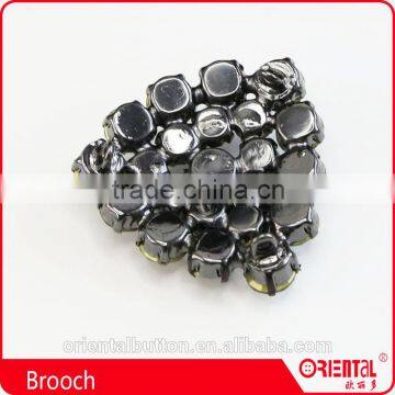 Dark Grey Rhinestone Decorated Sewing Type Brooch for Cappa and Coats photo-3